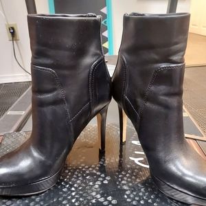Sam Edelman black leather platform boots size 8